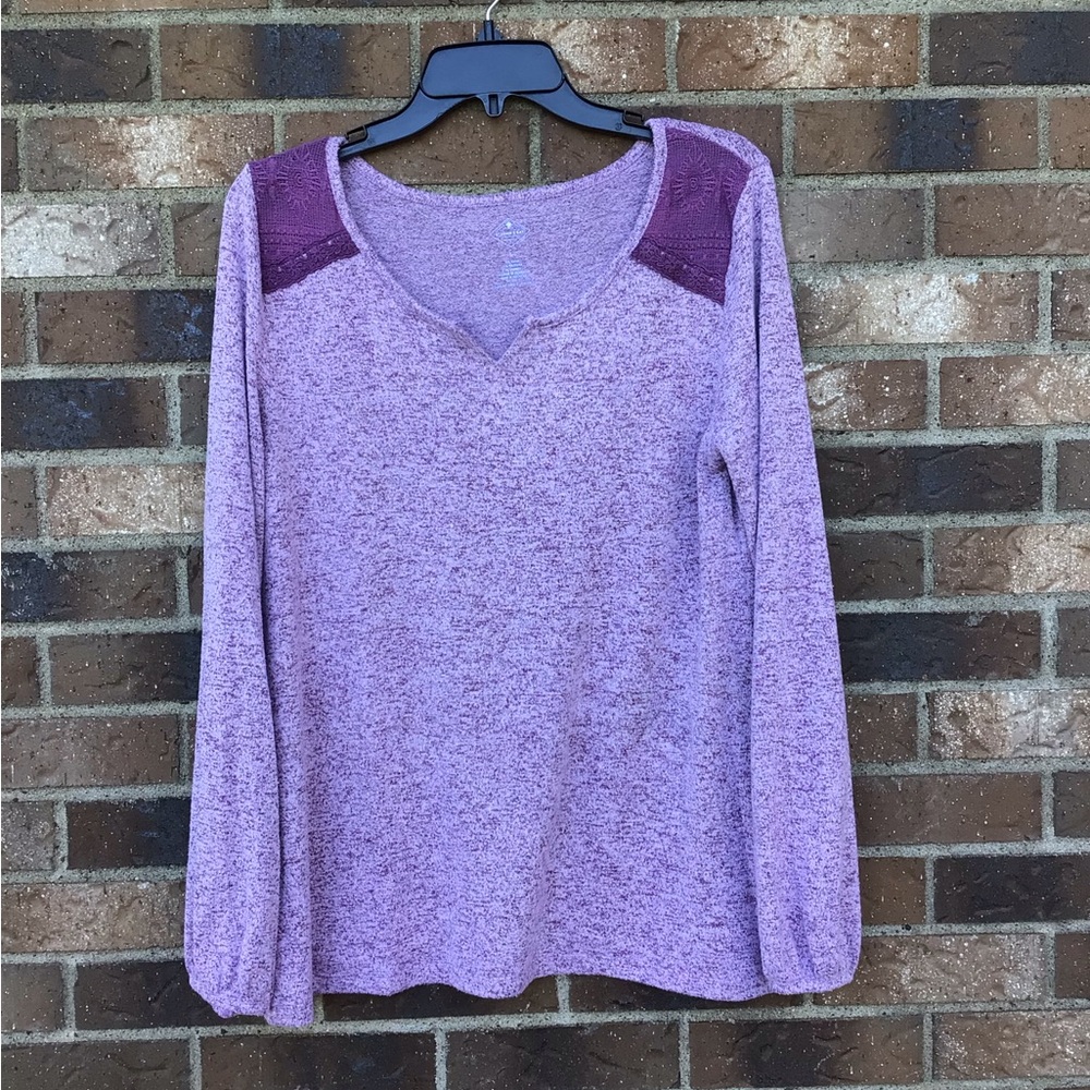 Purple St. John’s Bay lightweight sweater size L